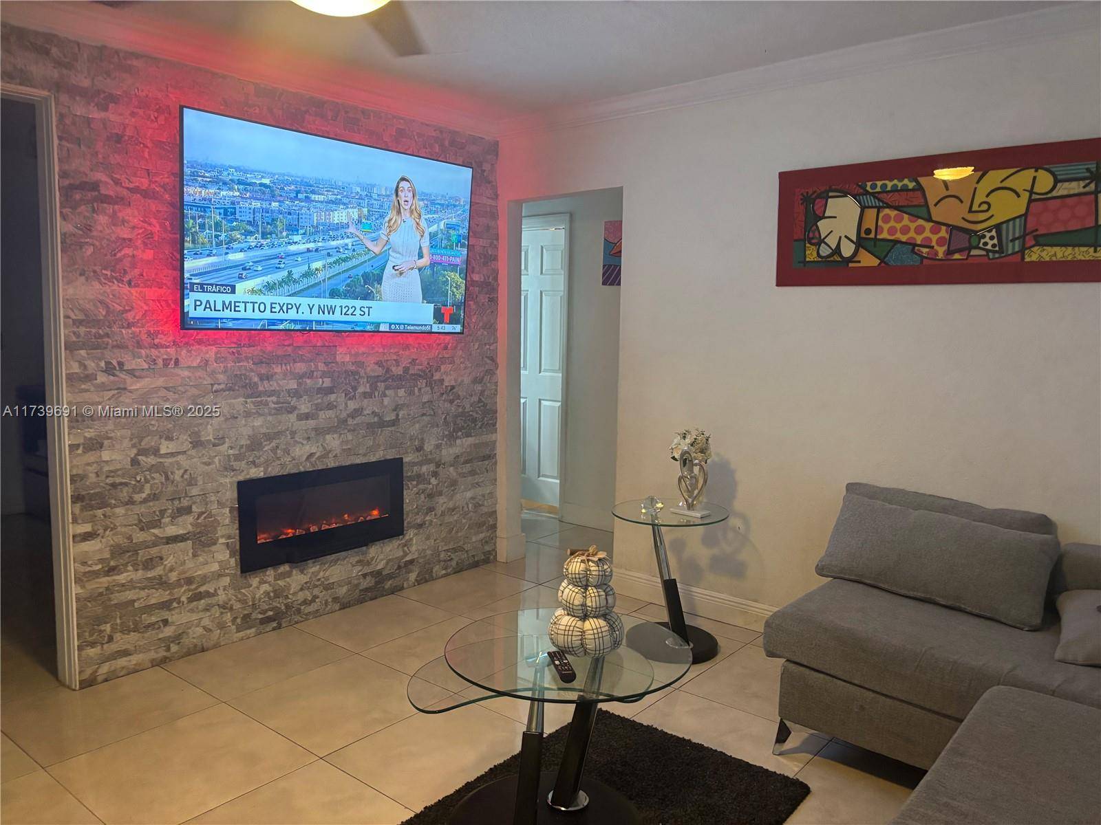 Charming Home in Prime Fort Lauderdale Location No HOA !