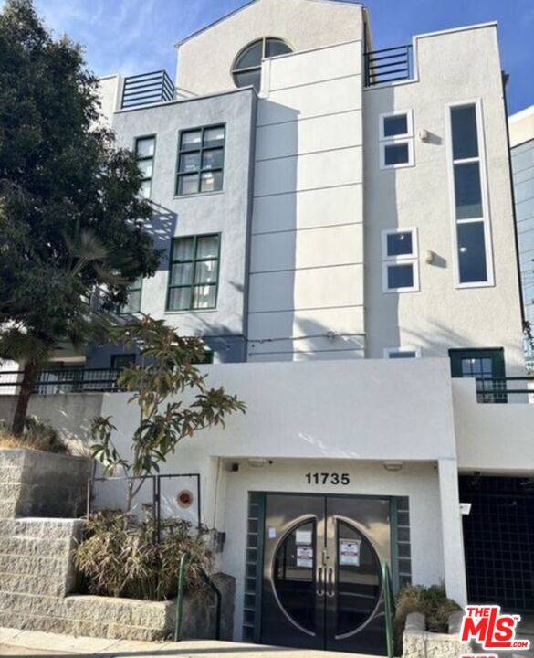 11735 Dorothy St 2BR Brentwood La