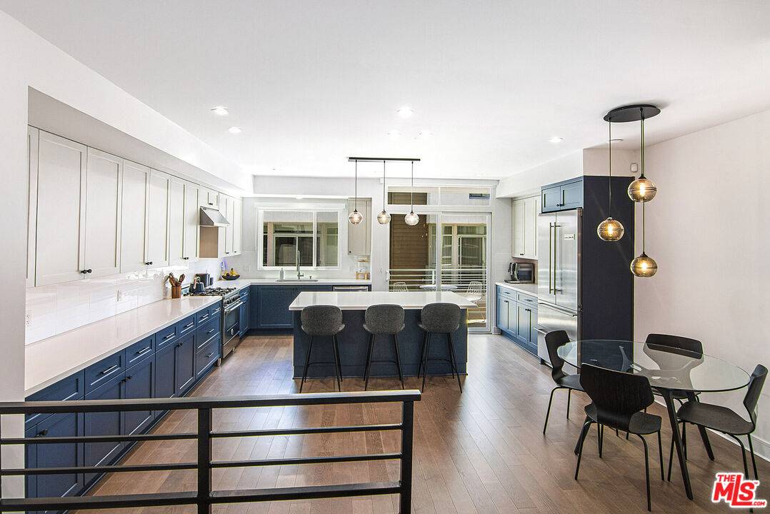 1400  N Fuller Ave 3BR Hollywood Hills East La