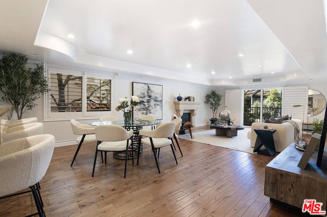 10390 La Grange Ave 2BR Beverlywood La