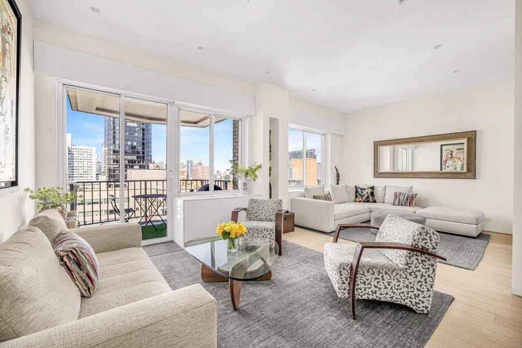 Welcome to luxury living with expansive city views in this beautifully renovated, sundrenched 2 bed, 2 bath residence.