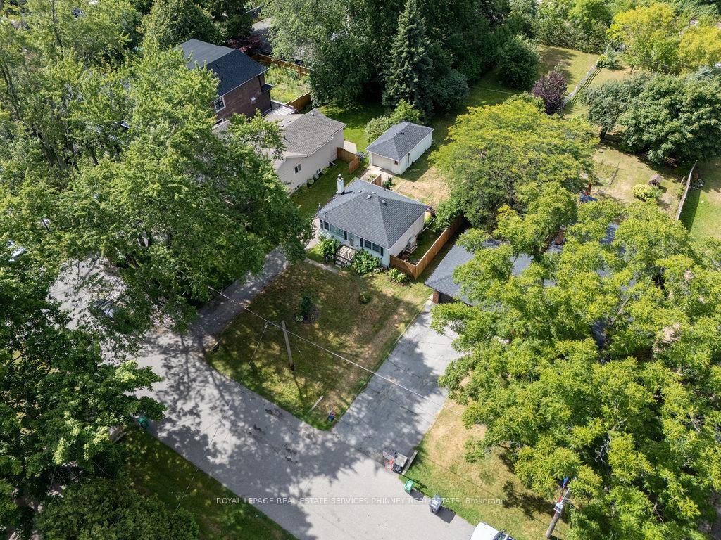 A charming, fully renovated, character home on a 50 x 227 ft property, on a picturesque, mature, tree lined street in Lakeview.