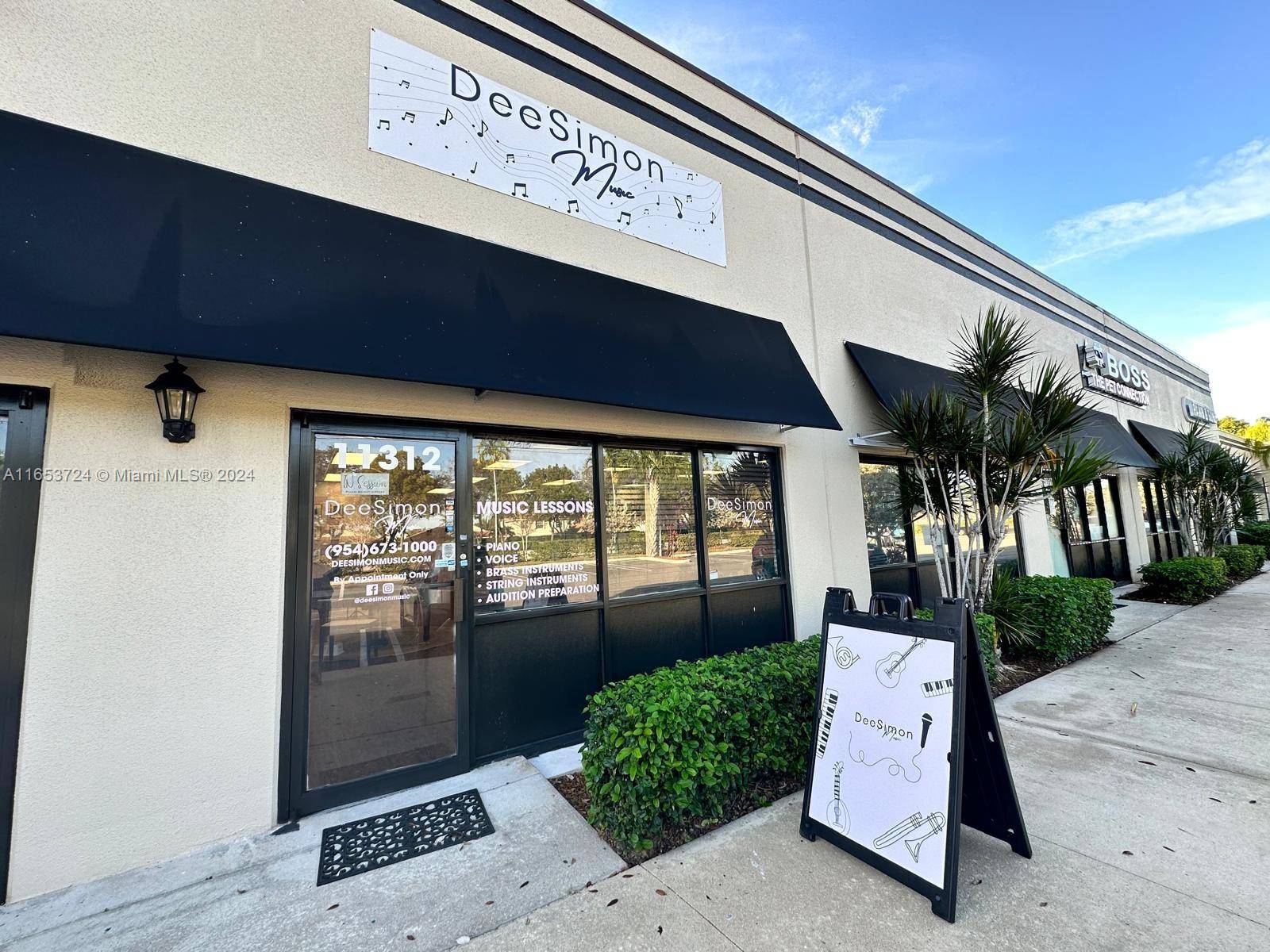 Prime Retail Condo Unit for Sale at Wiles Business Center, Coral Springs.