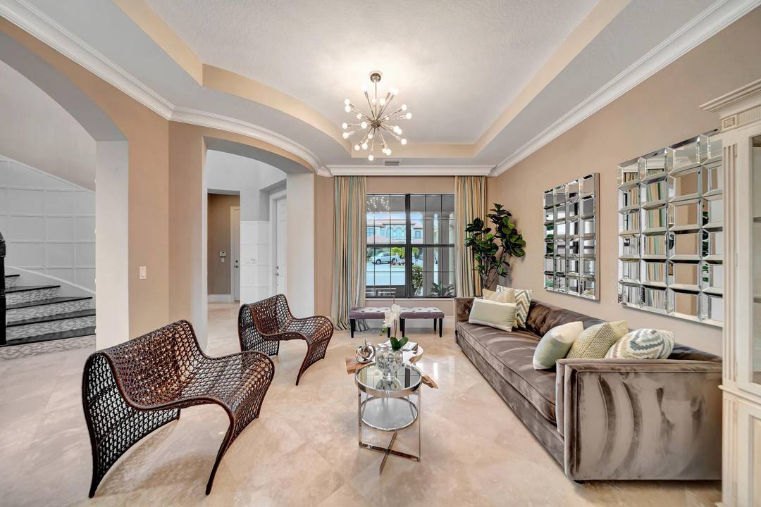 Beautiful 5 Bed 4. 5 Bath Plus office Pool Lake View Home In Prestigious Parkland Golf amp ; CC Bolano model.