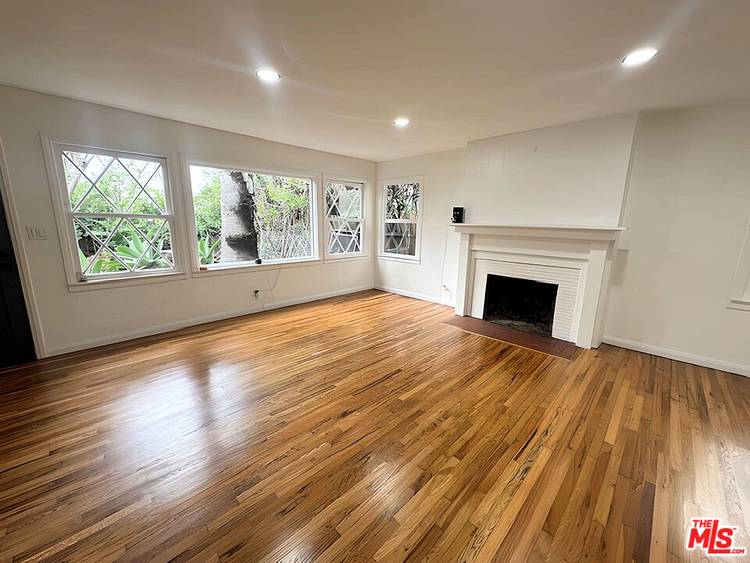 2416 Boone Ave 2BR Marina Del Rey La