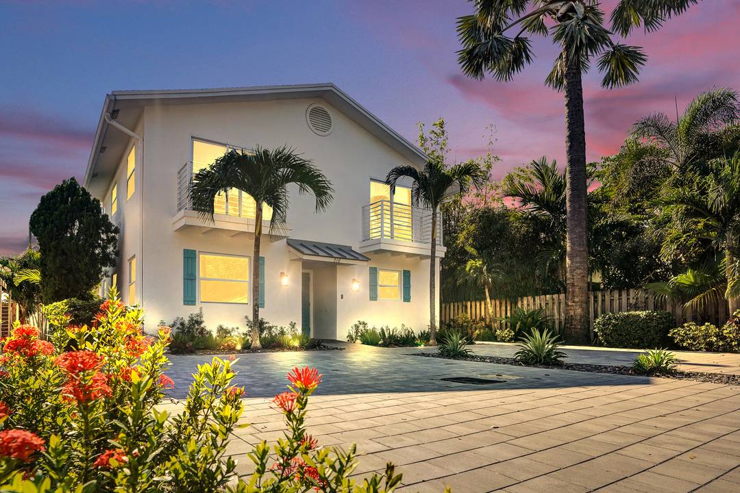 Live the Downtown Delray lifestyle in this updated 6 bedroom property just half a mile from Atlantic Avenue and one mile to the ocean.