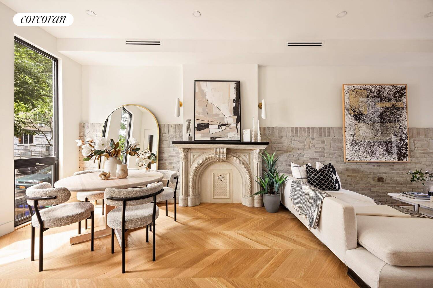 Own a charming and mint condition 1 family townhouse for less than the price of a condo, and enjoy all the perks of being the master of your own domain, ...