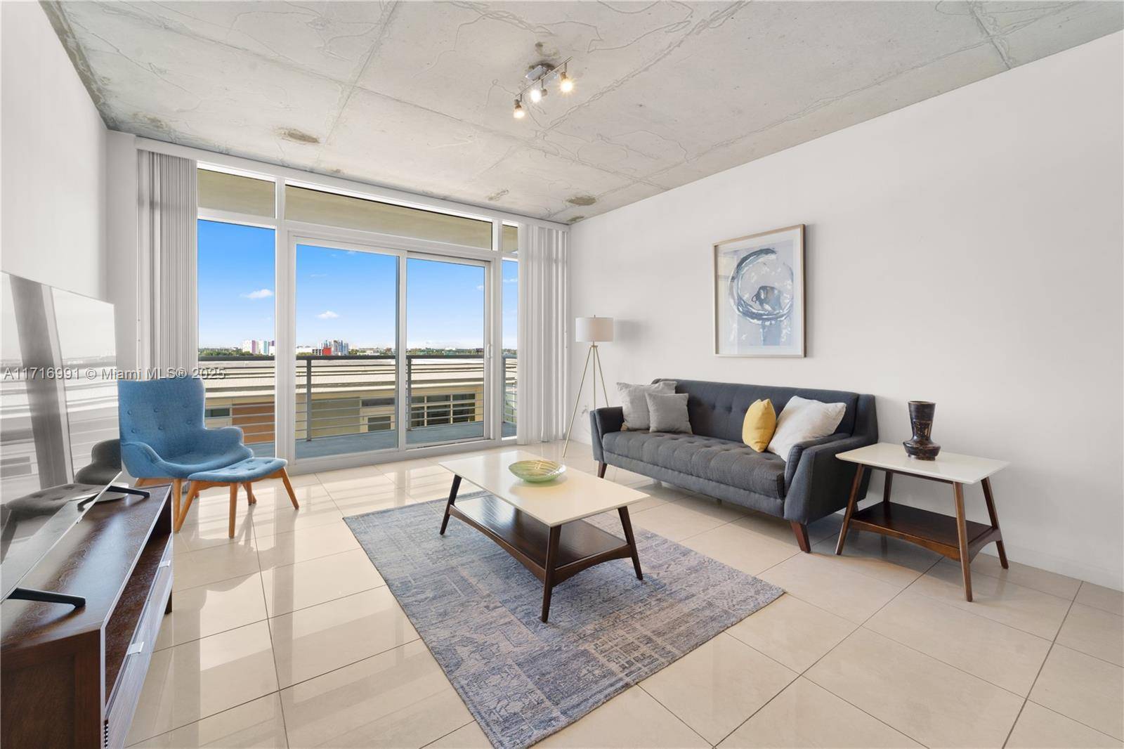 Introducing a modern industrial style condo at Midblock, perfectly positioned in the heart of Midtown Miami.