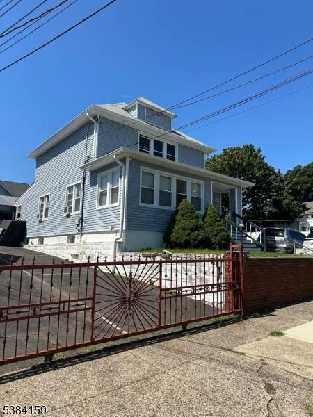 RECENTLY RENOVATED. 2 FAMILY HOME OFFERING LIVING RM, DINING RM, EAT IN KITCHEN, 3 BEDROOMS BATH ON FIRST FLOOR.