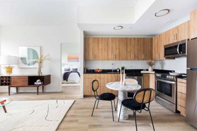 Introducing 8 Palmetto A brand new collection of luxury studio to three bedroom residences with a tranquil vibe and a clean aesthetic.