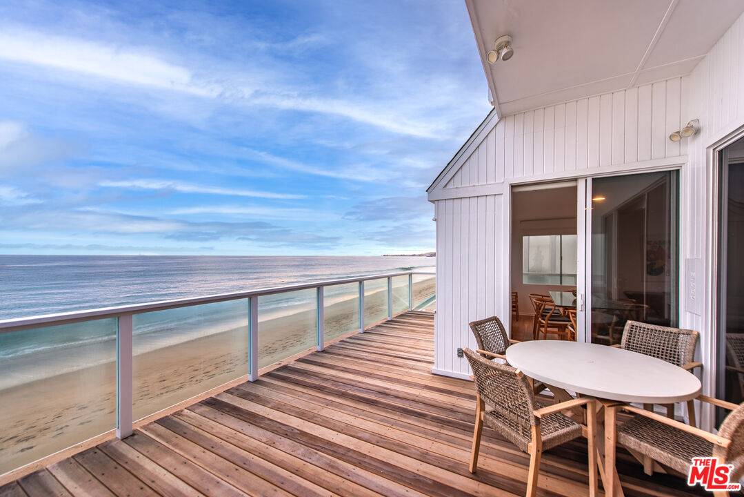 21938   Pacific Coast Hwy 5BR Malibu La