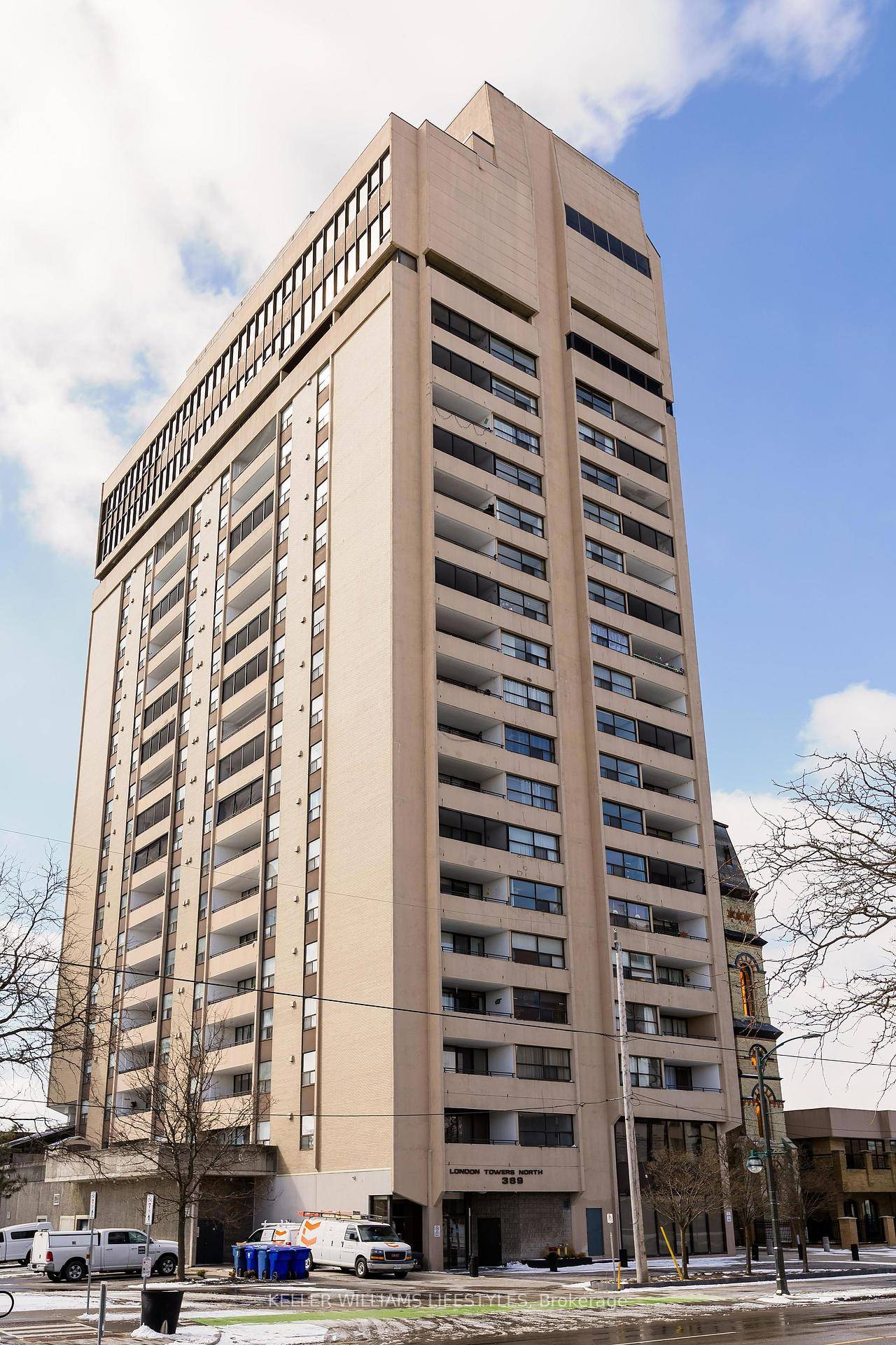 Live in style in the heart of Downtown London with this spacious and fully upgraded 3 bedroom den, 2 bathroom condo offering exceptional value and convenienceall utilities included heat, hydro, ...