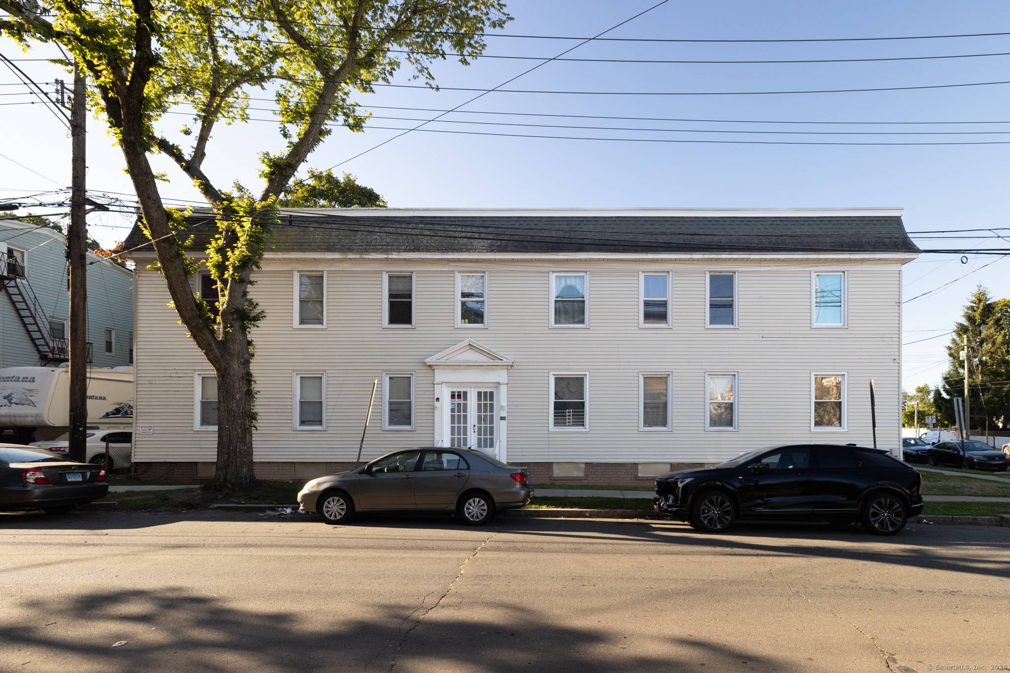 Fully rented 4 unit investment property located within walking distance from Yale New Haven Hospital and St.