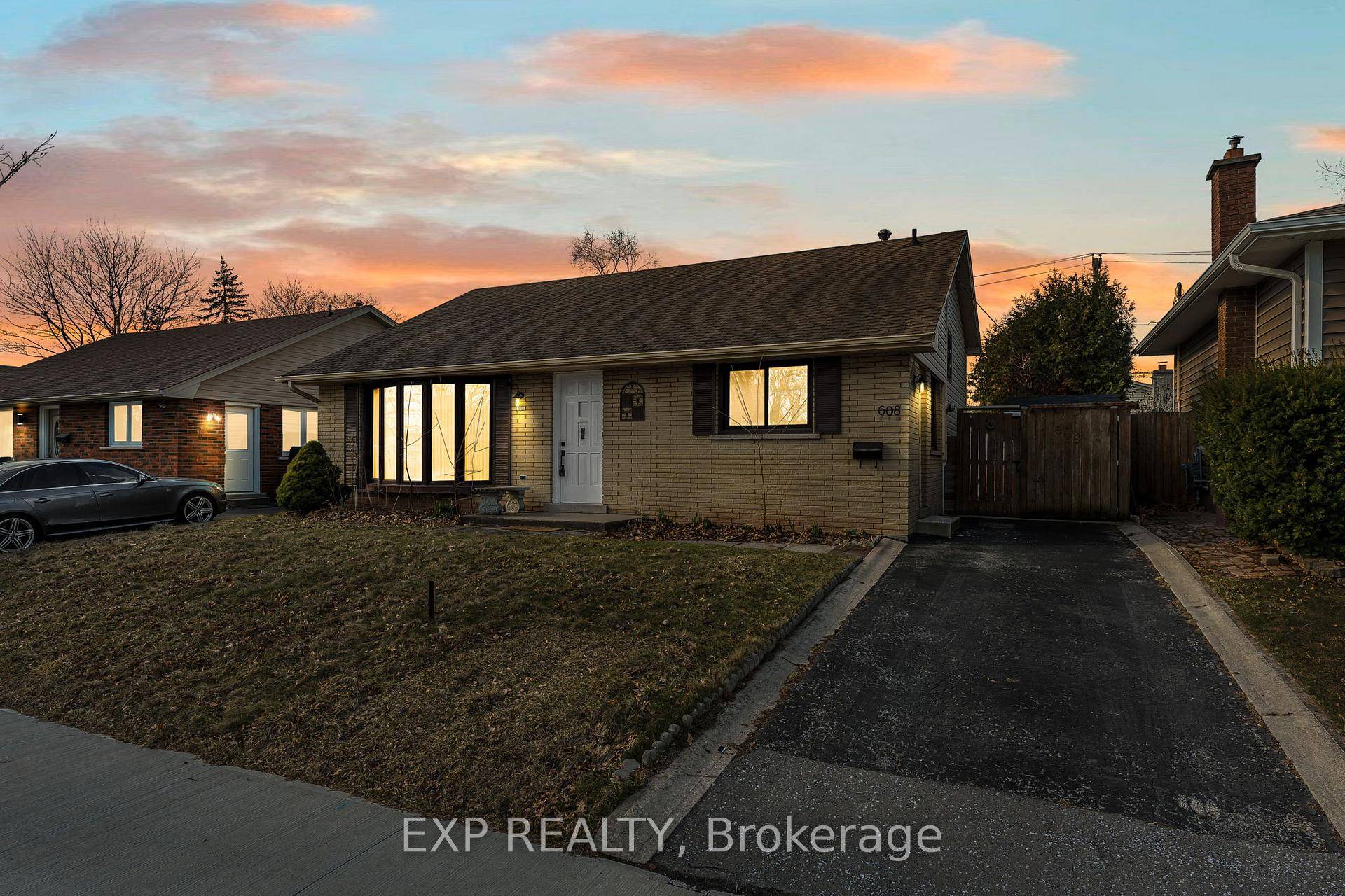 Located on a quiet, tree lined street in Burlingtons Shoreacres community, this 3 1 bedroom, 2 bathroom detached home features a functional layout with new flooring, renovated bathrooms, and large ...