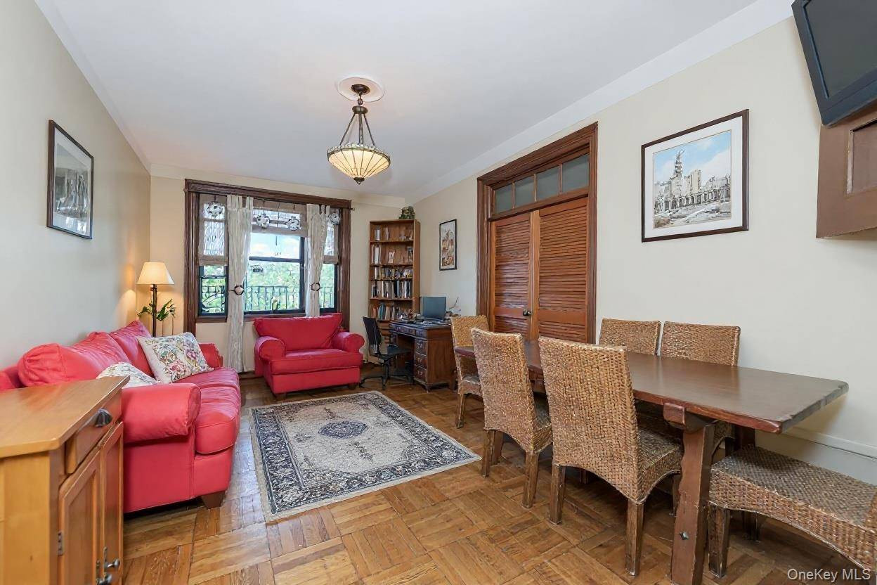 Large 3BR HDFC with elevator, gym, bike room, and up to 90 financing Full Listing Description Discover a generously sized three bedroom, one bath HDFC co op that delivers space, ...