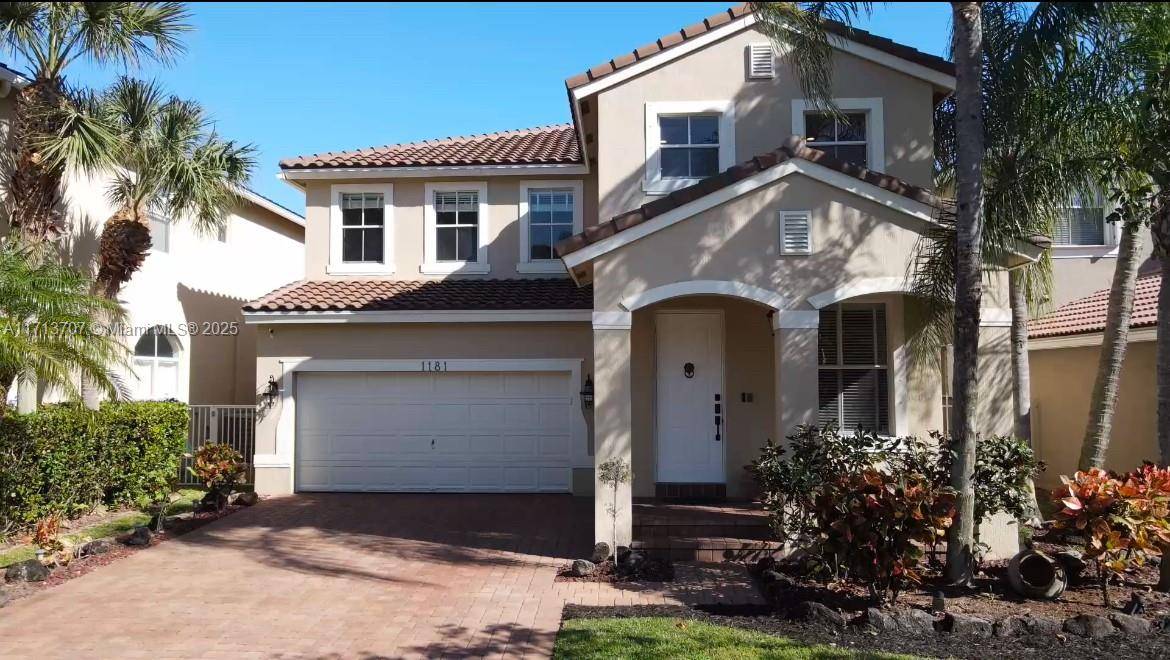 Stunning Lakeview House in Sabal Lakes boasting 3, 400 square feet of opulent living space, this spacious two story residence comprised of five bedrooms, three full bathrooms and one partial ...