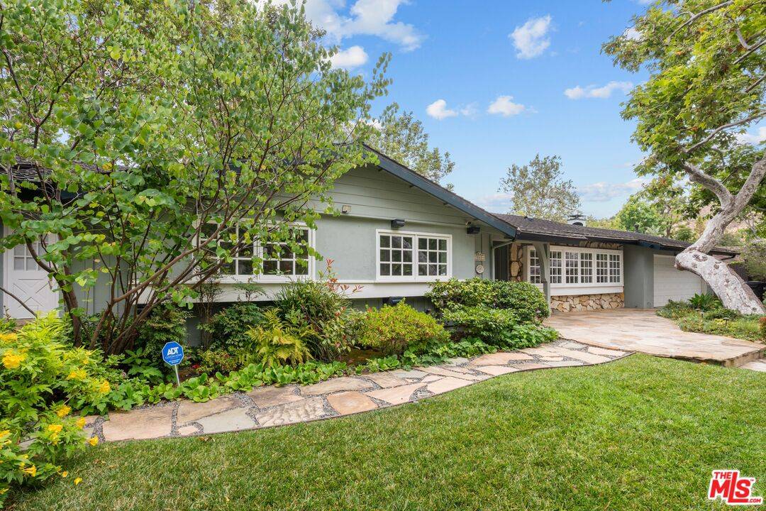 30604   Sicomoro Dr 4BR Malibu La
