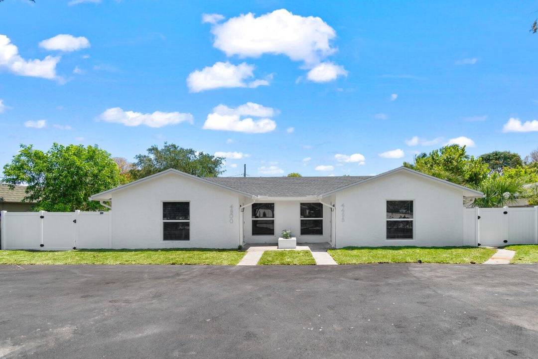 Exceptional investment opportunity in the heart of East Boca Raton !