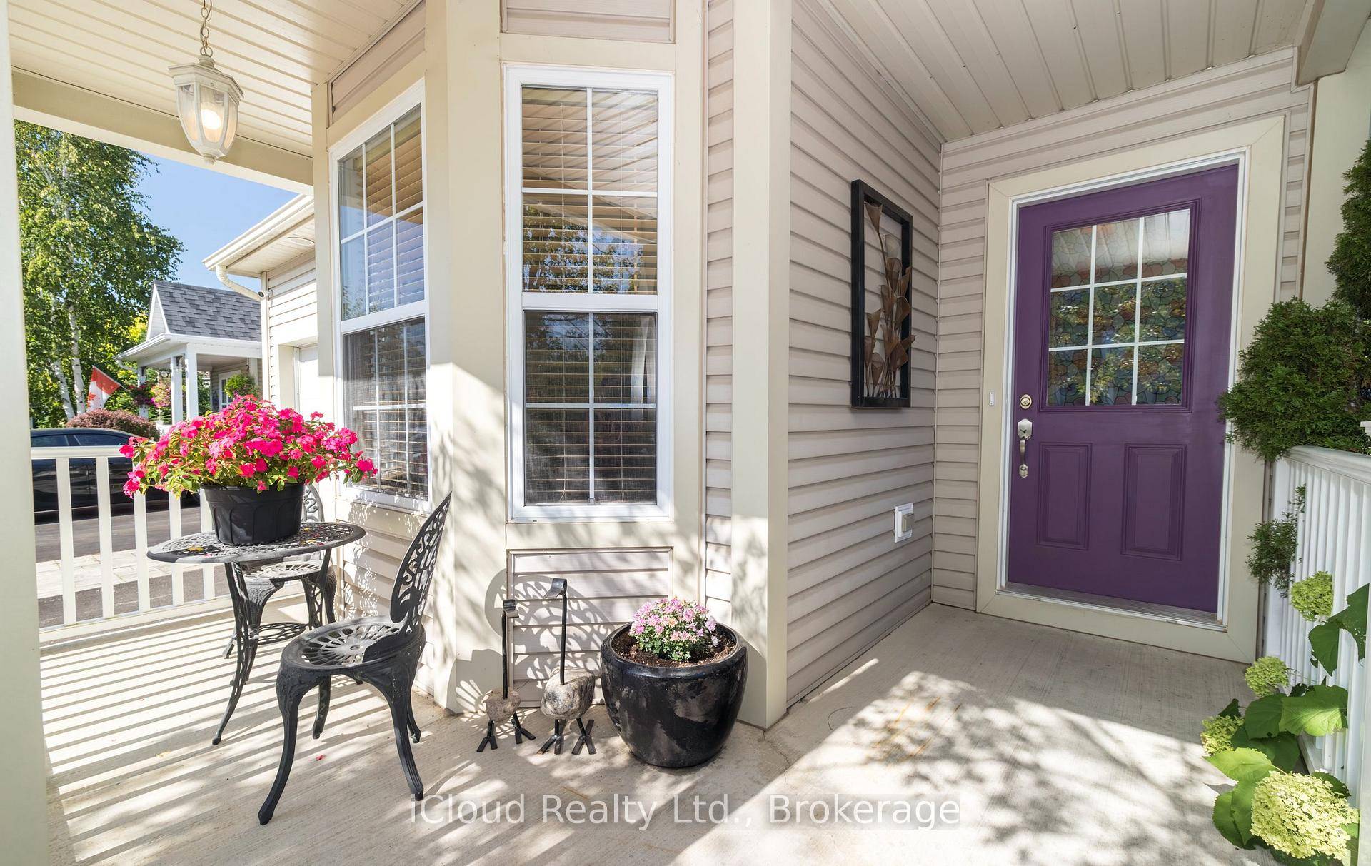 105 Hampson Cr. Rockwood's hidden gem where old world charm meets modern comfort !