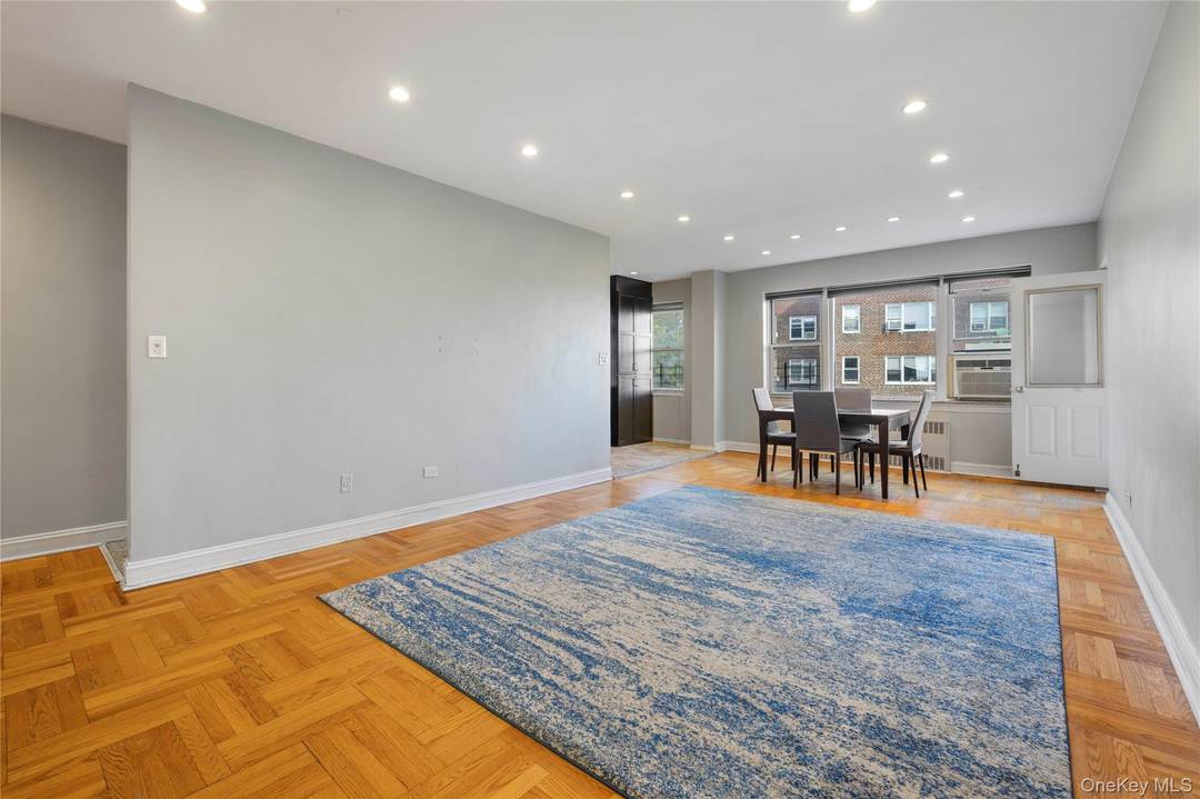 Apartment 5CW is a spacious four bedroom corner apartment located in the Hudson Manor Terrace cooperative, a quiet and tree lined street.