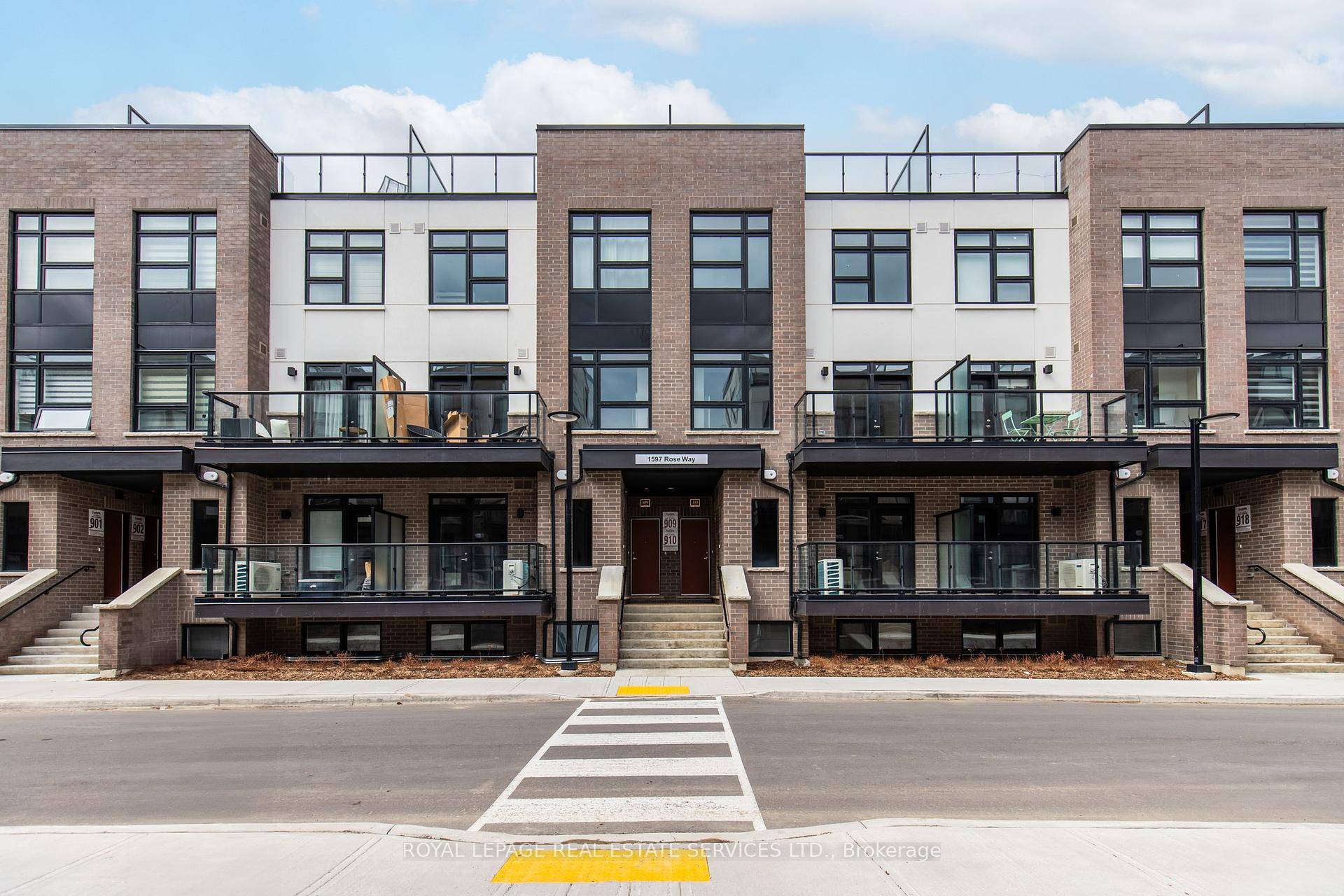 Be the first to live in this brand new Fernbrook built, main floor unit feats 2 bedrooms plus 2 full bathrooms.