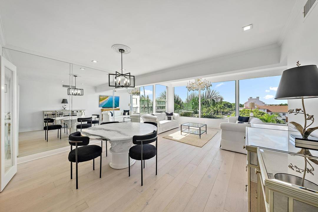 Modern and stylish renovated turnkey furnished two bedroom two bath residence in the center of Palm Beach, minutes to Publix, beach, bike path, a half dozen world class restaurants, the ...