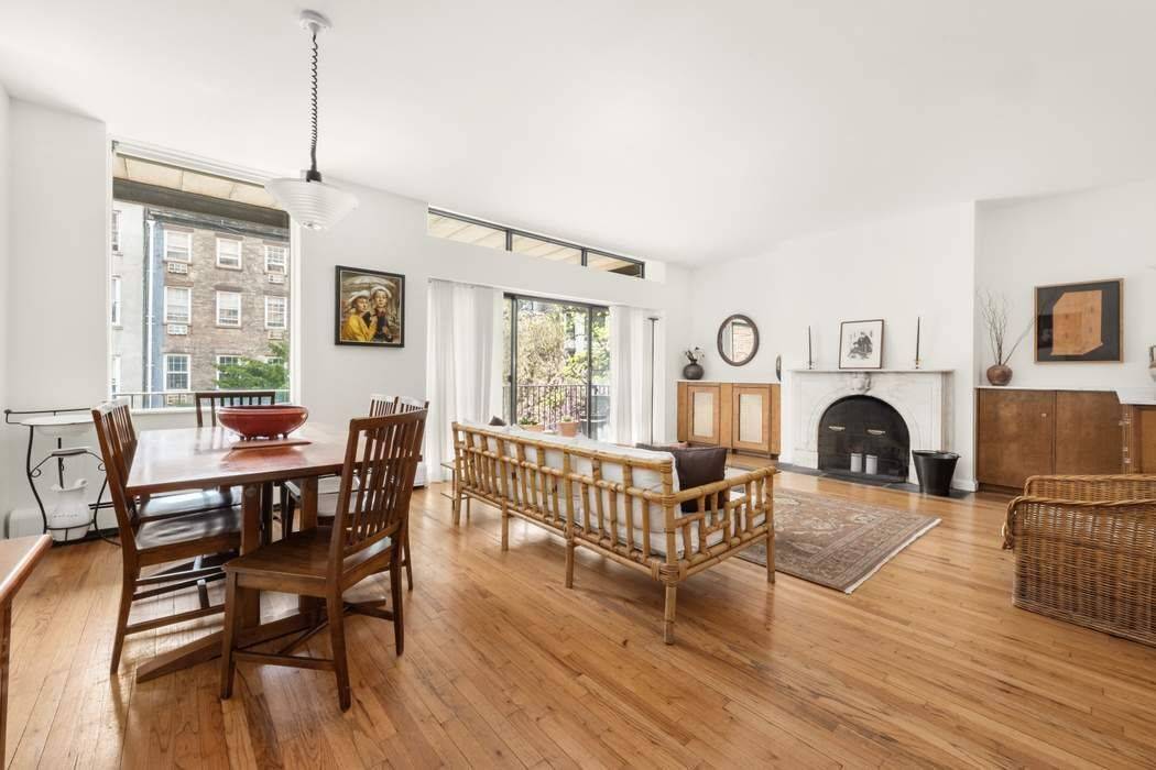 Tucked into one of the Fitzroy townhouses on a classic West Chelsea block, this full floor two bedroom feels like the kind of place people don t expect to find ...