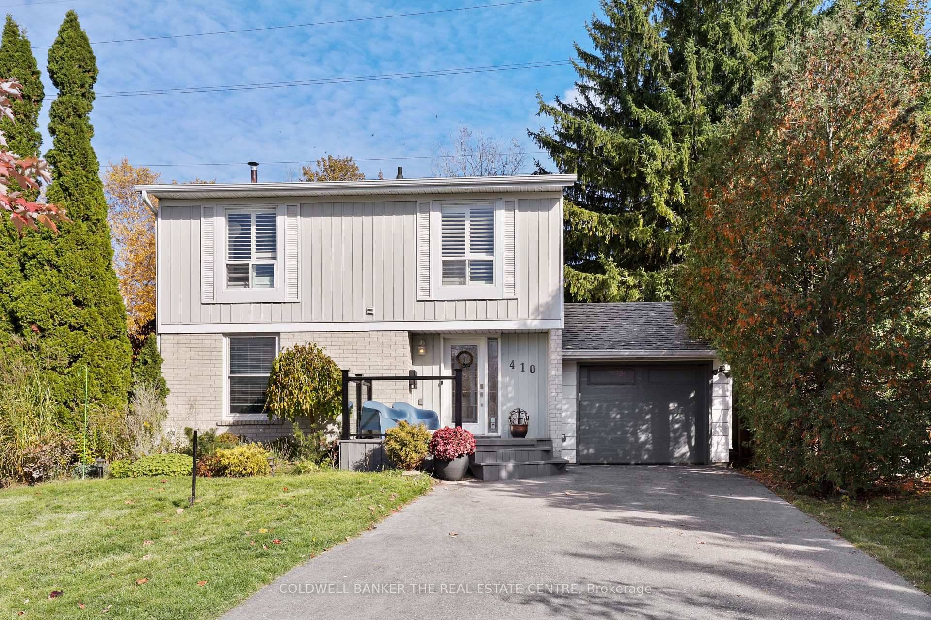 Welcome to 410 Burnley Court A Beautifully updated 4 Bedroom, 2 Bathroom home located in North Oshawa !