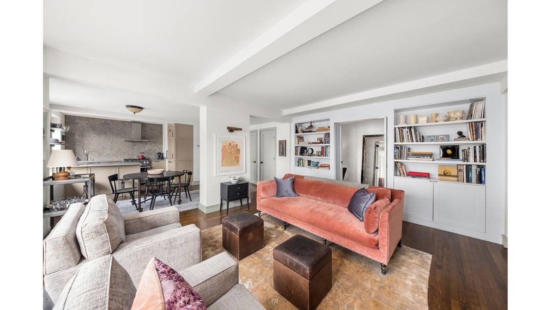 Welcome to Residence 14J at 400 East 52nd Street, a sun filled one bedroom plus home office or guest space den, one and a half bath residence with a private ...
