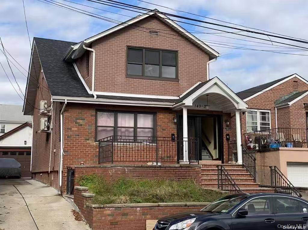 on't miss this incredible opportunity to own a detached 2 Family home in prime location of Flushing.