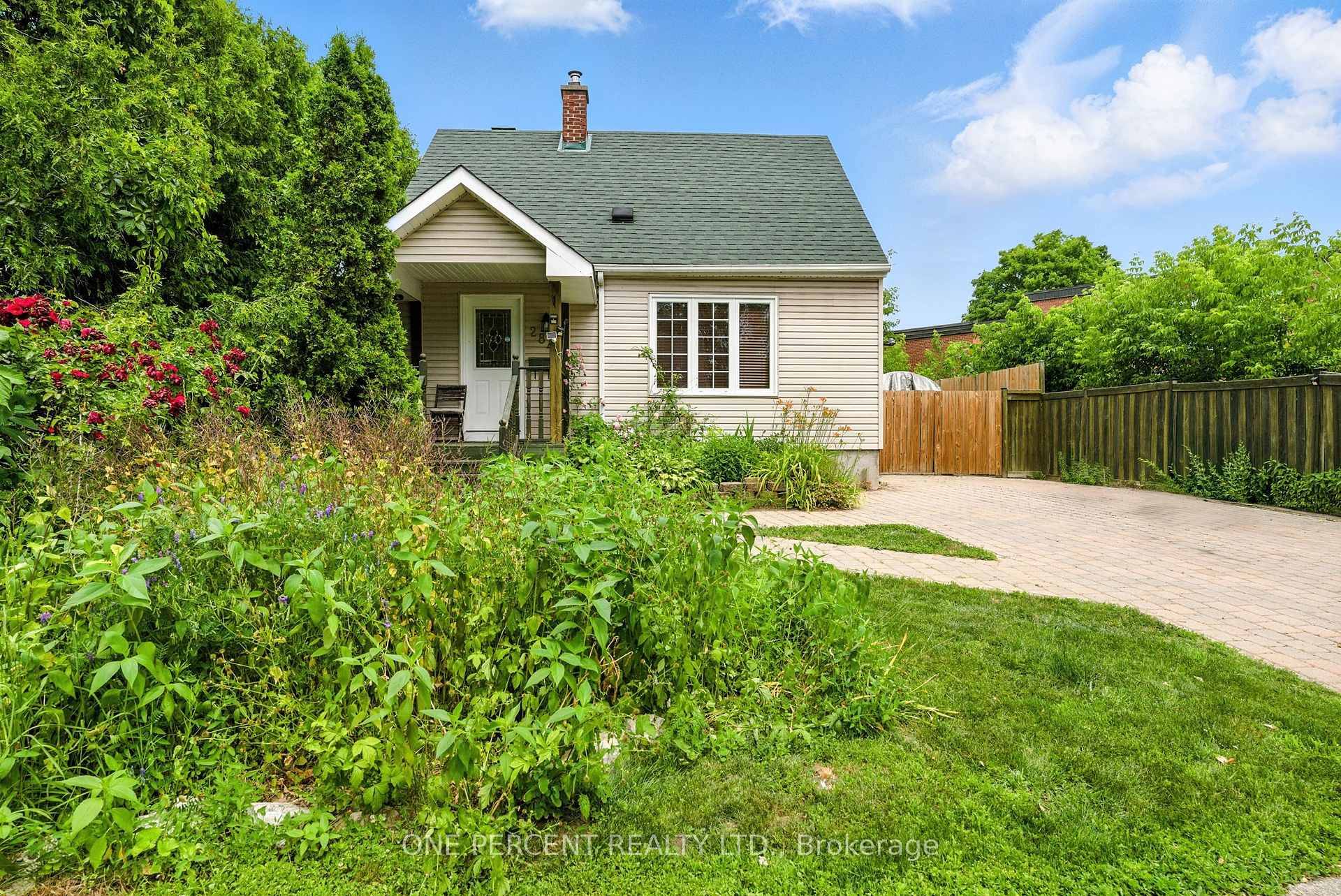 ATTENTION DEVELOPERS ! Rare opportunity to own one of the largest lots in Carlington priced at lot value !
