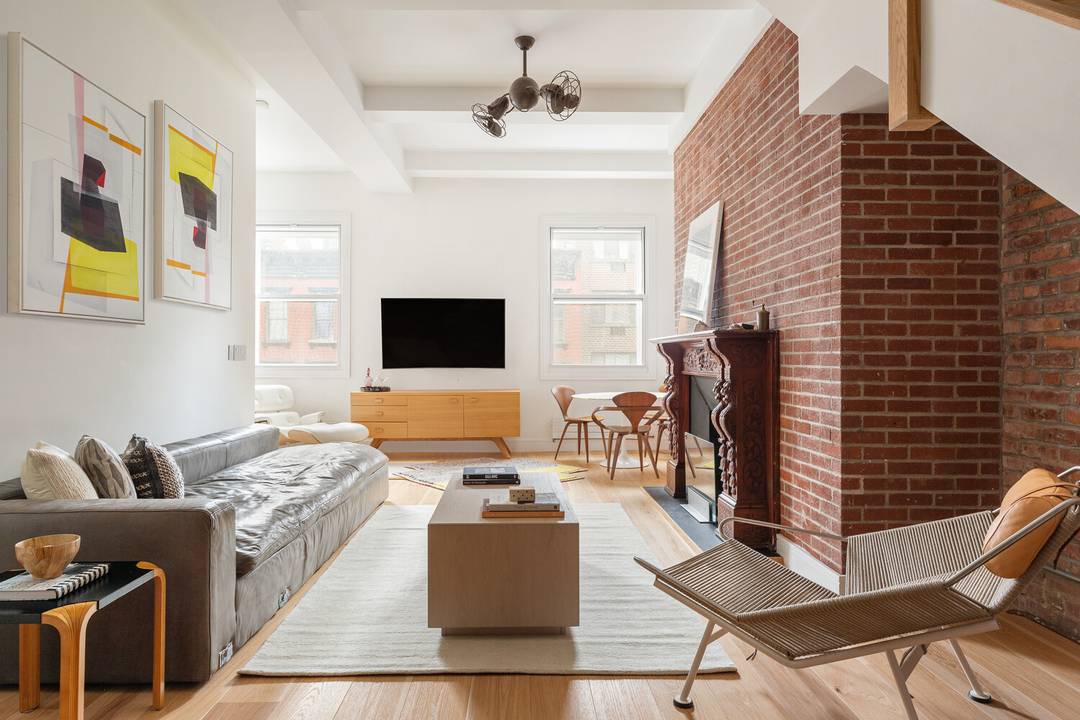 Ultra Private Designer Triplex Penthouse with 3 Outdoor Spaces amp ; 2 Wood Burning Fireplaces in a Boutique Walk Up.