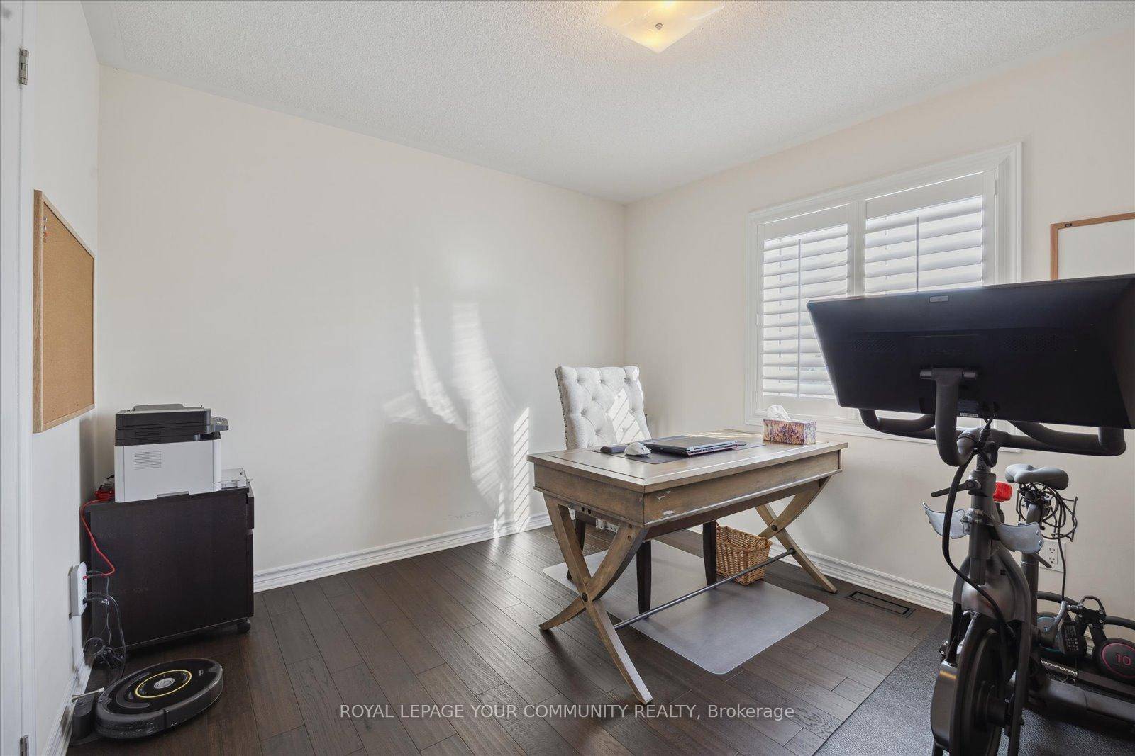 Welcome home ! This beautifully designed 4 bedroom home offers 2, 500 sq ft of beautifully appointed living space.