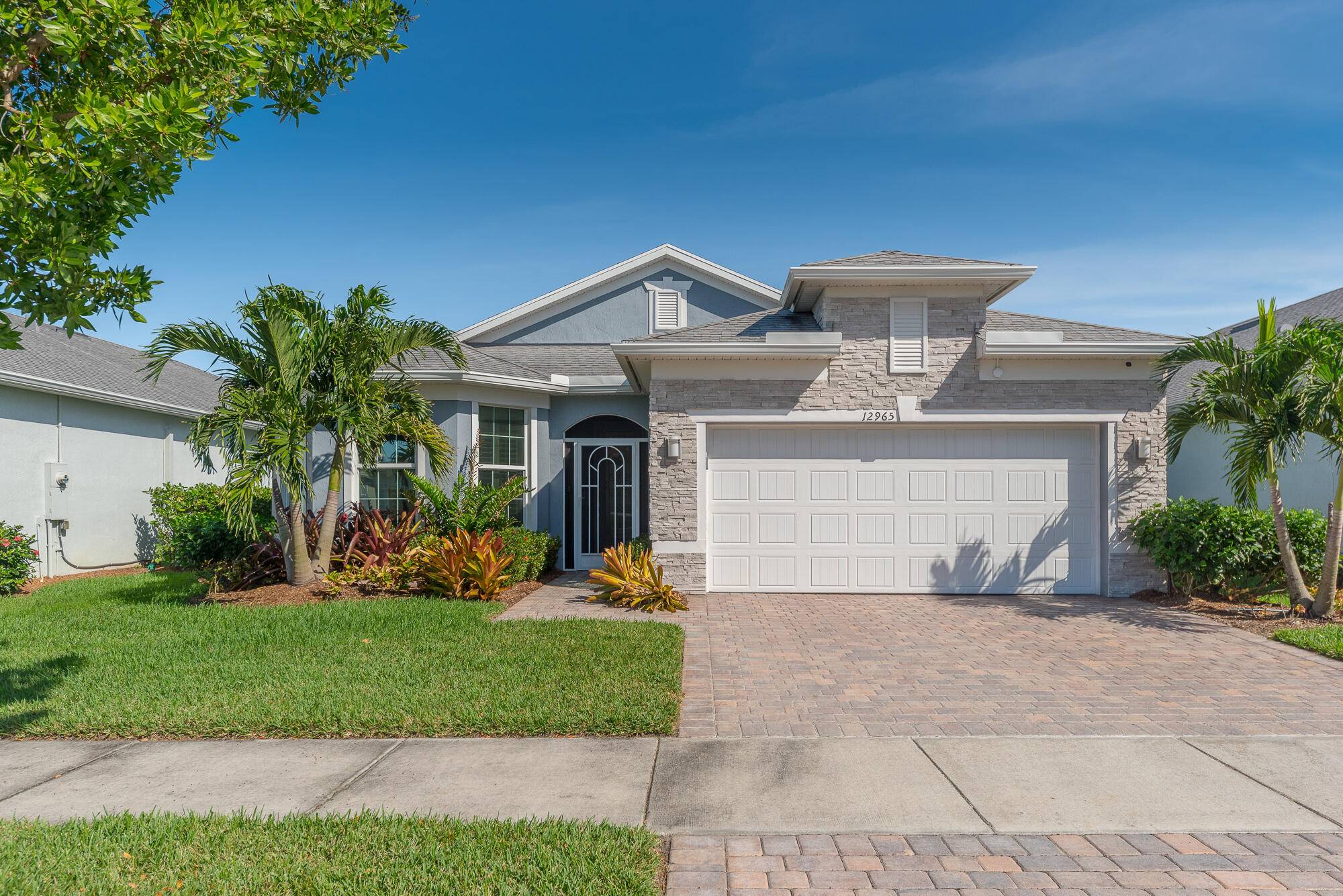 Welcome to this stunning extended Summerwood model in Del Webb, packed with exceptional upgrades and thoughtful details.