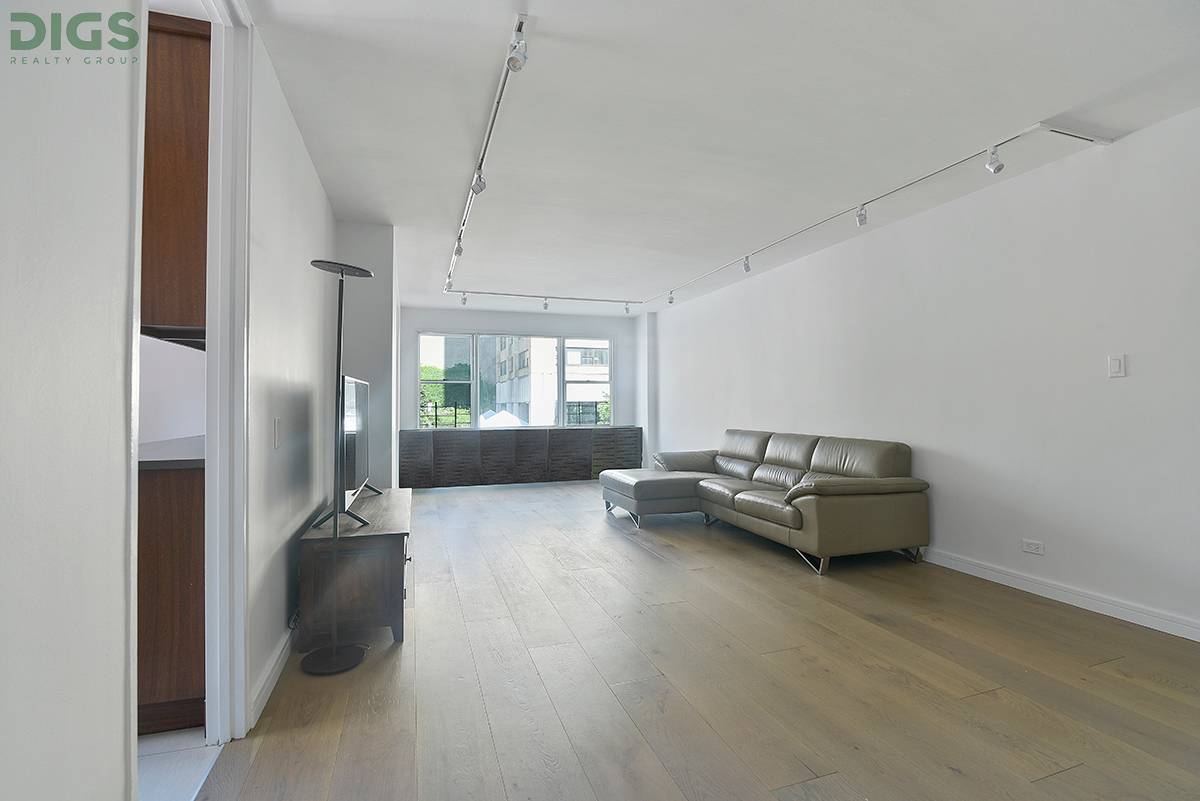 Gut renovated 2br 1ba with extremely low maintenance.