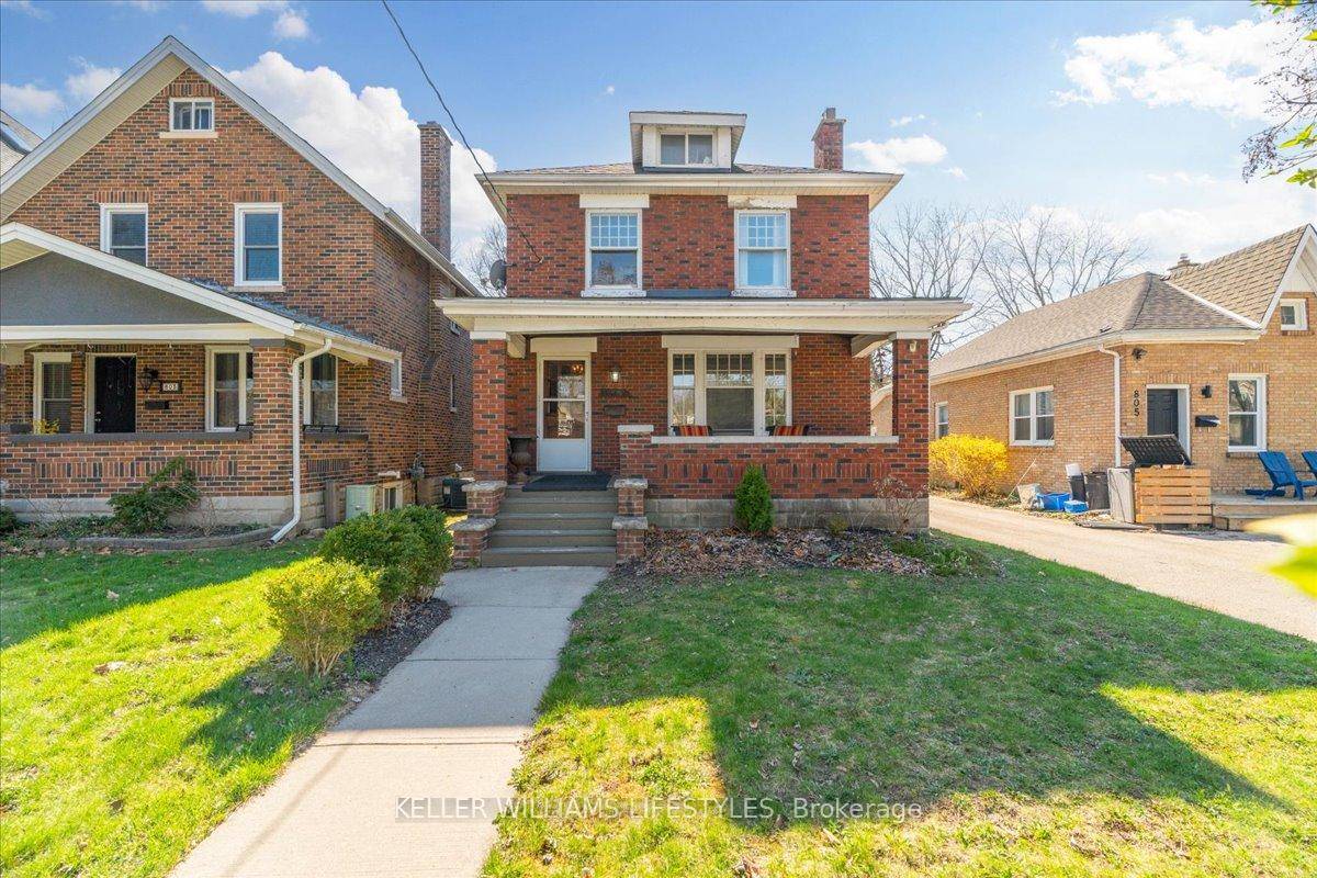 Nestled in the heart of one of London's most sought after neighbourhoods, this beautifully maintained 2.