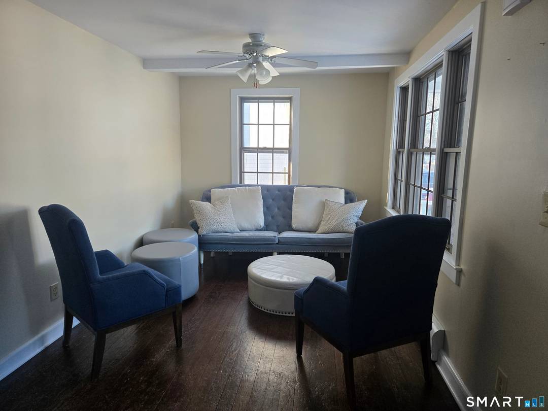 Summer in The Sandbox ! Wonderful rental available July and August.