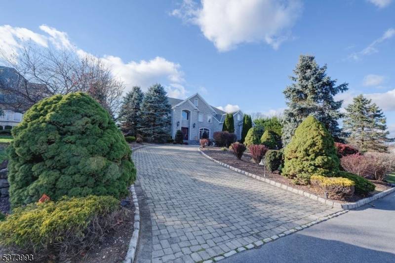 Exquisite custom built stone estate in prestigious Montville !