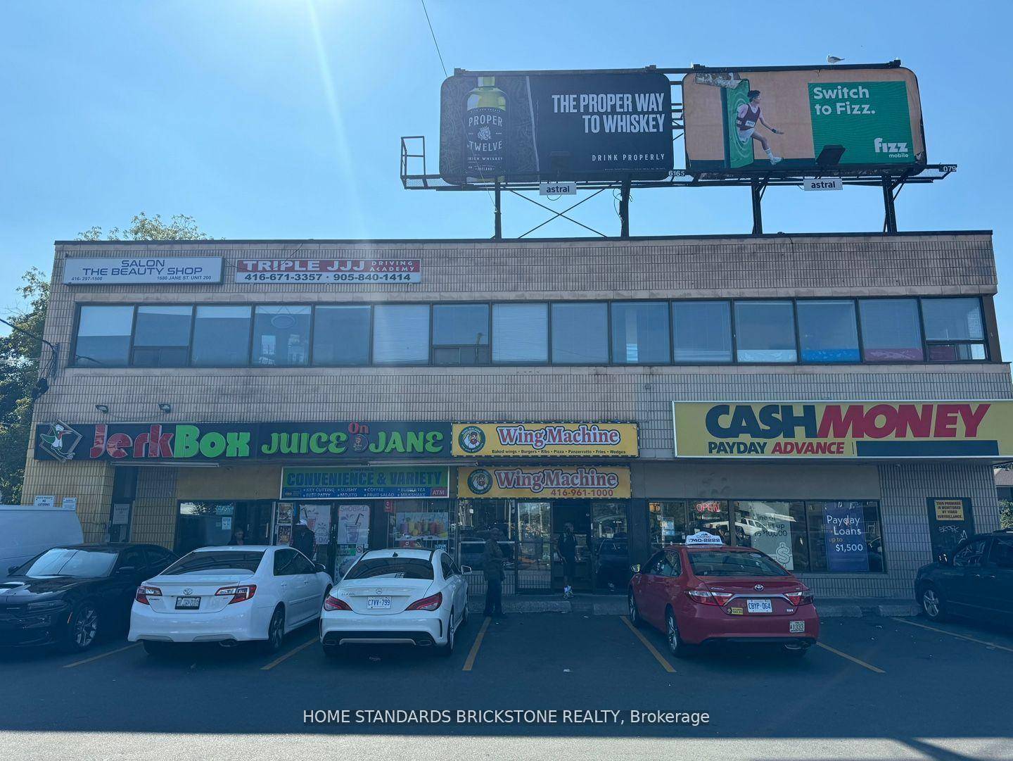 1680 Jane Street 203, Toronto W04, ON M9N 2S2