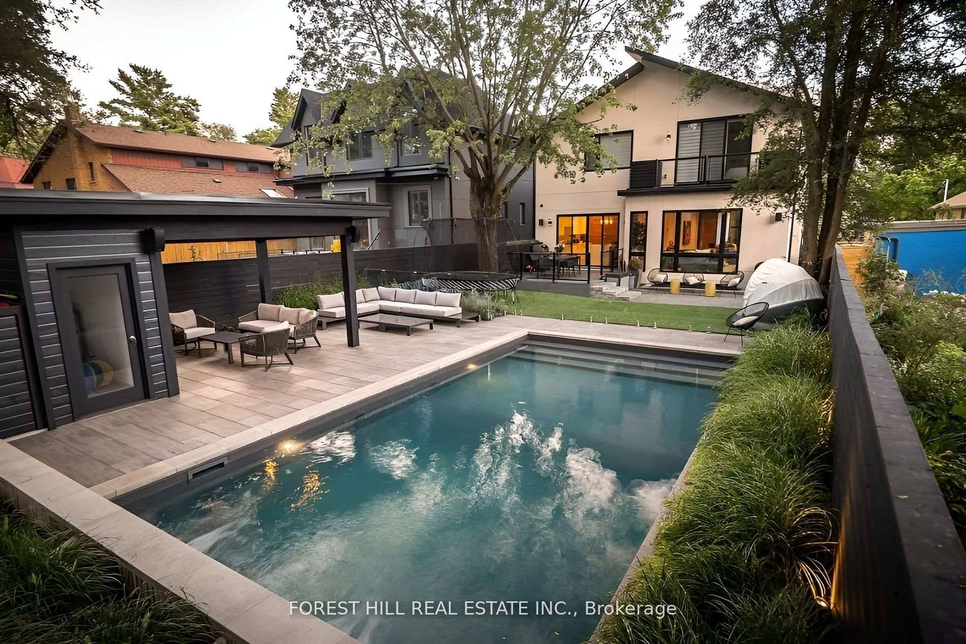 Architectural Showpiece for Sale in Etobicoke Move In Ready Luxury View the award winning backyard executiveagency.