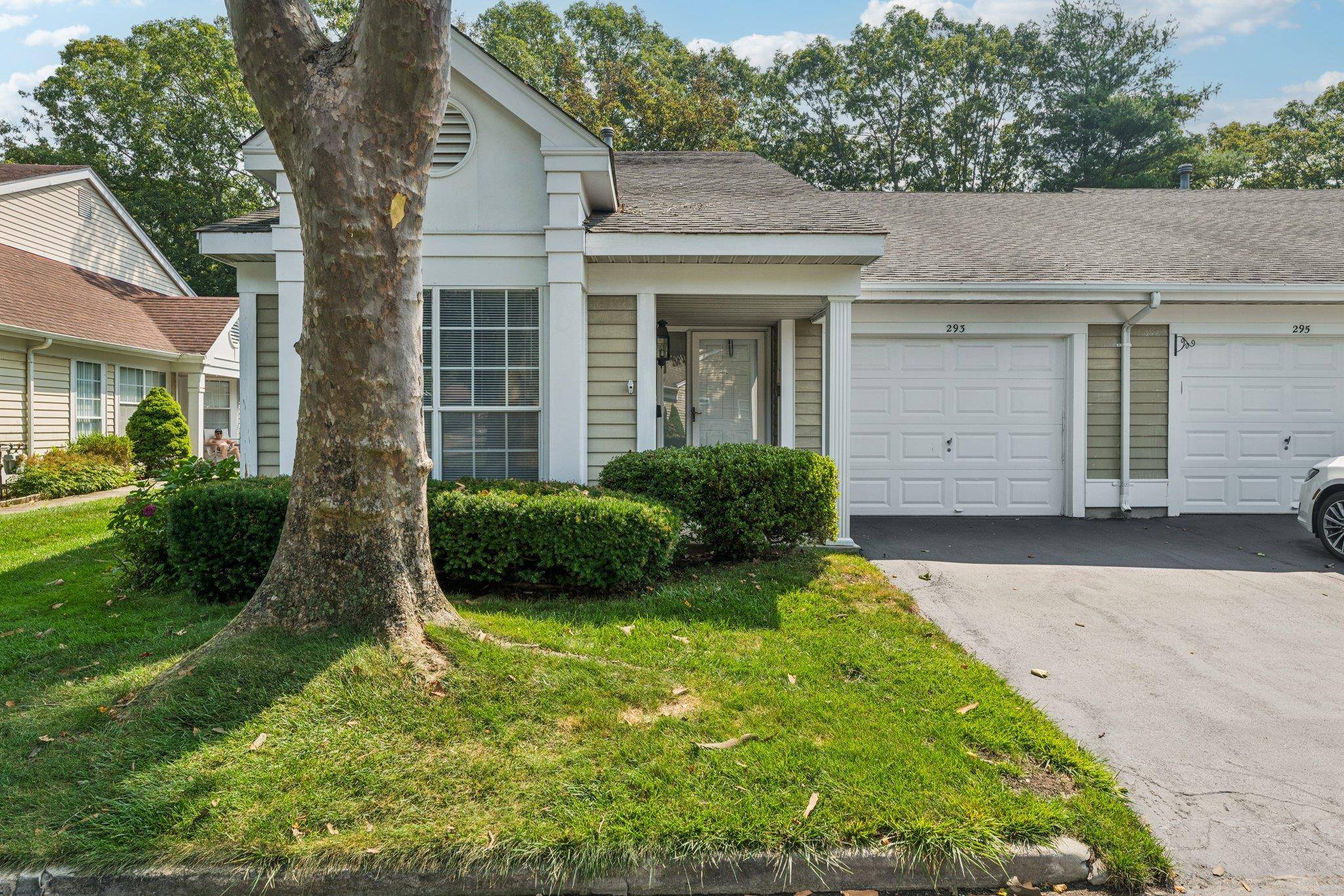 Welcome to this beautifully updated Bristol model home, nestled in the sought after Leisure Glen community.