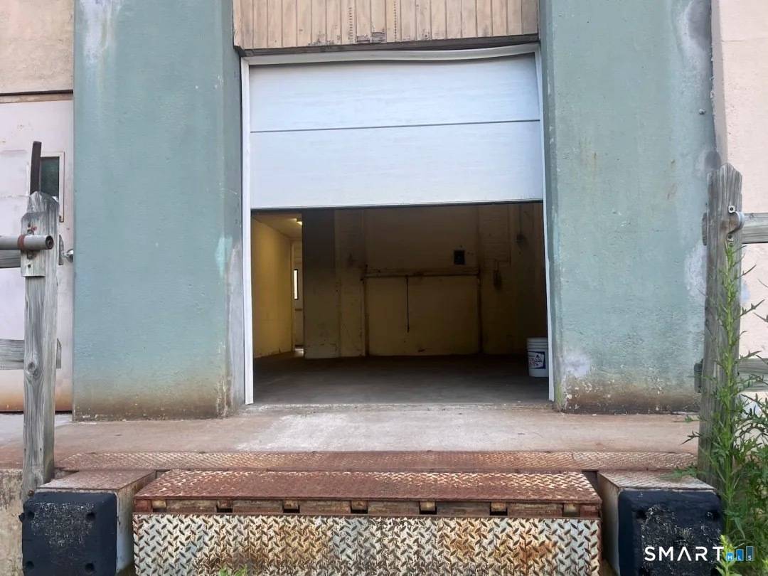 large industrial type space with lots of possibilities located right next to Route 8.