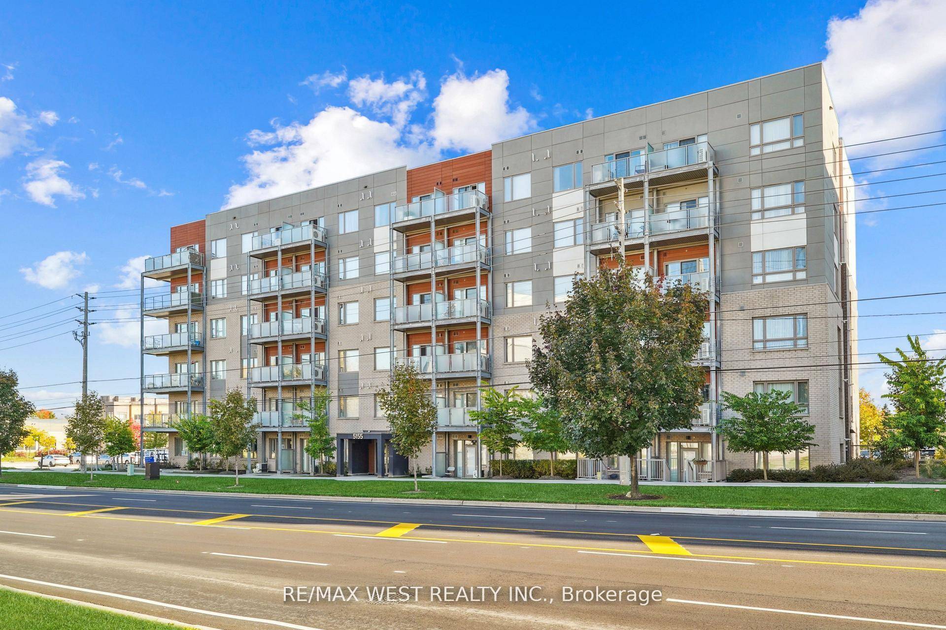 Spacious Corner Unit with Ultra Low Maintenance Fees in a Prime Location !