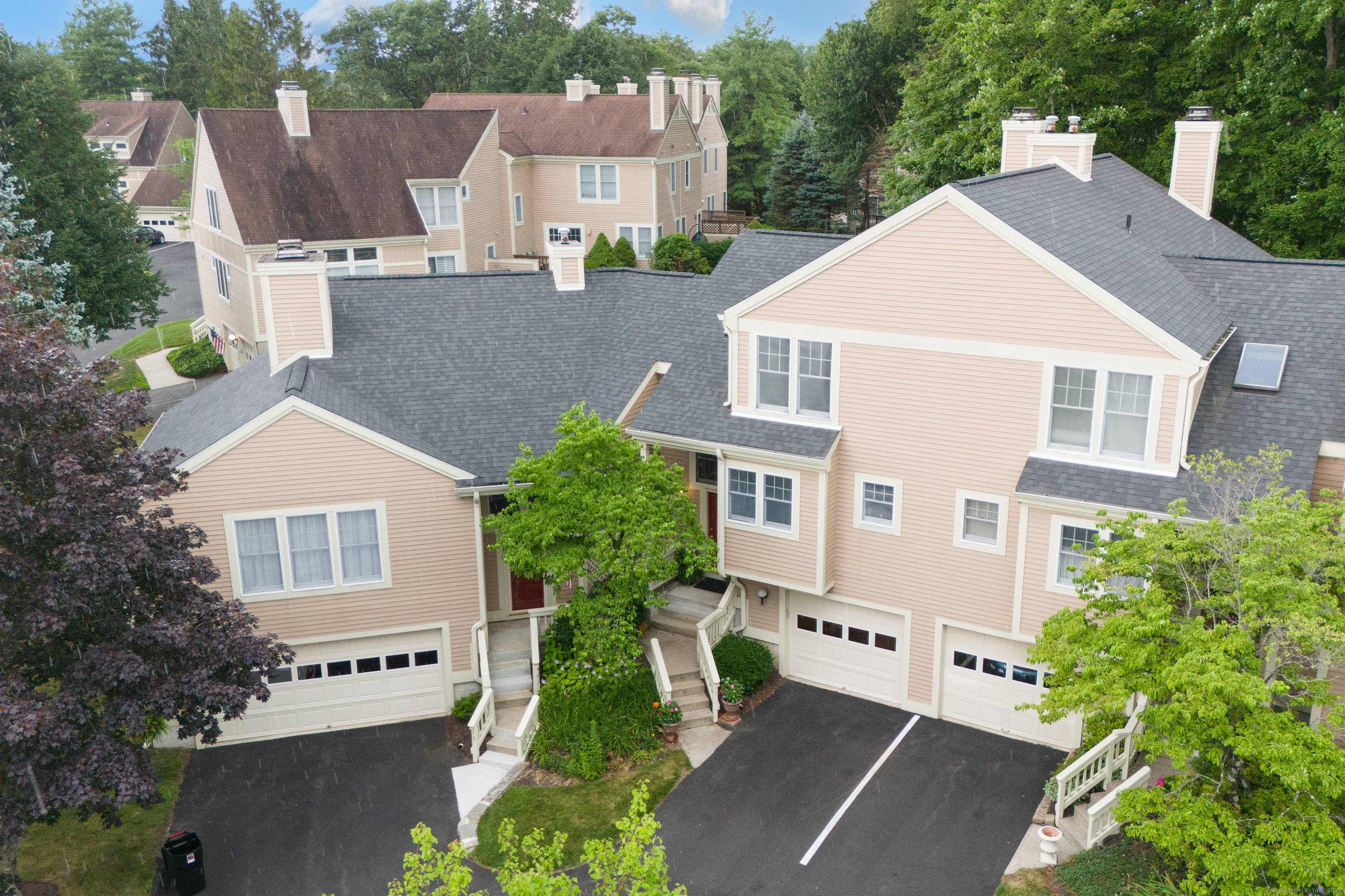 Welcome to unparalleled luxury and convenience in the highly coveted Sterling Woods community in Danbury, CT.