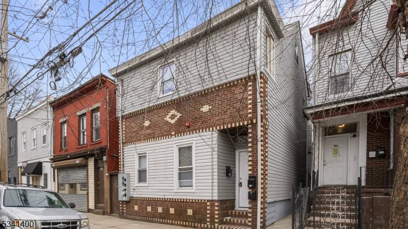 3 Family Home in Paterson, NJ !