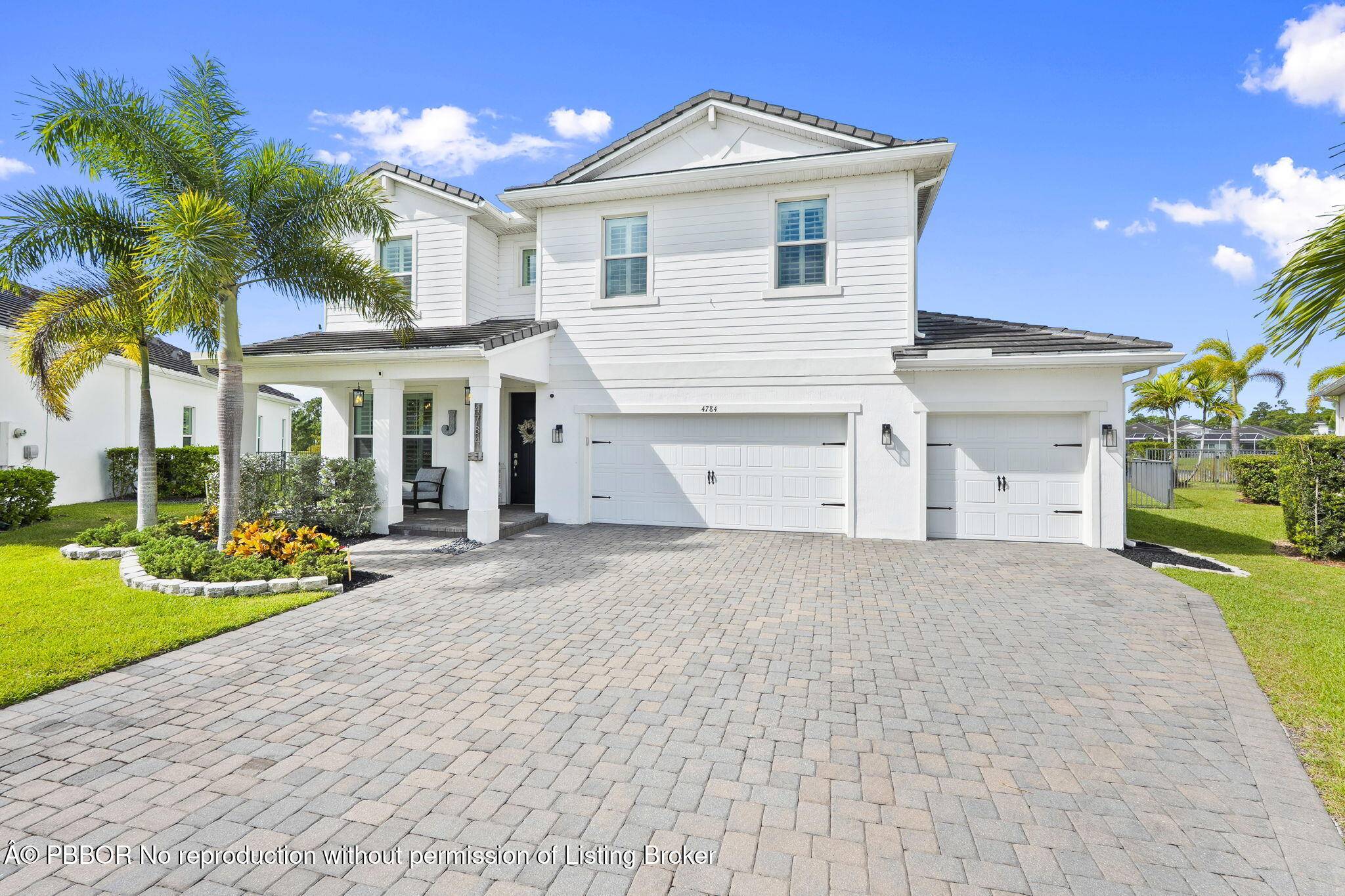 This rare home in the gated community of Banyan Bay offers 5 bedrooms, 2.
