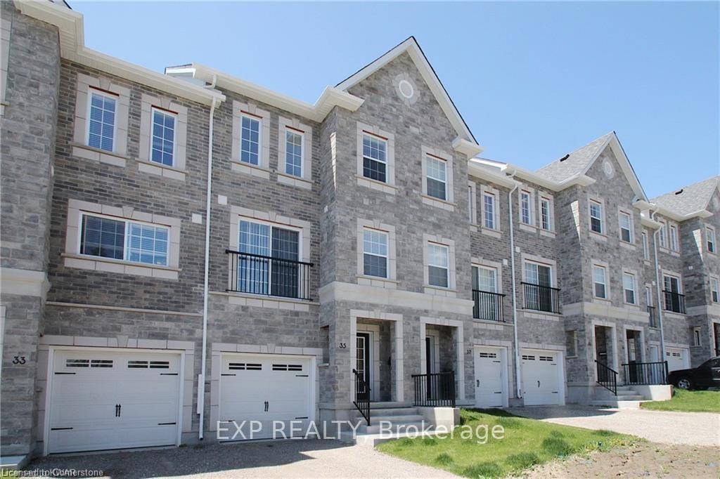 Welcome to 35 Woolwich Street, Kitchener !