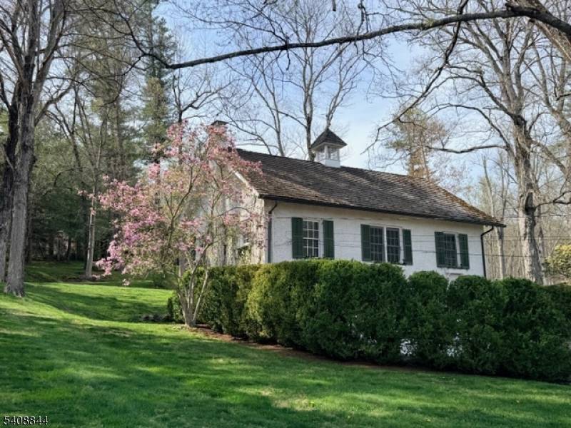 Circa 1820, The Princess Pyne Estate blends timeless character with an exceptional setting.