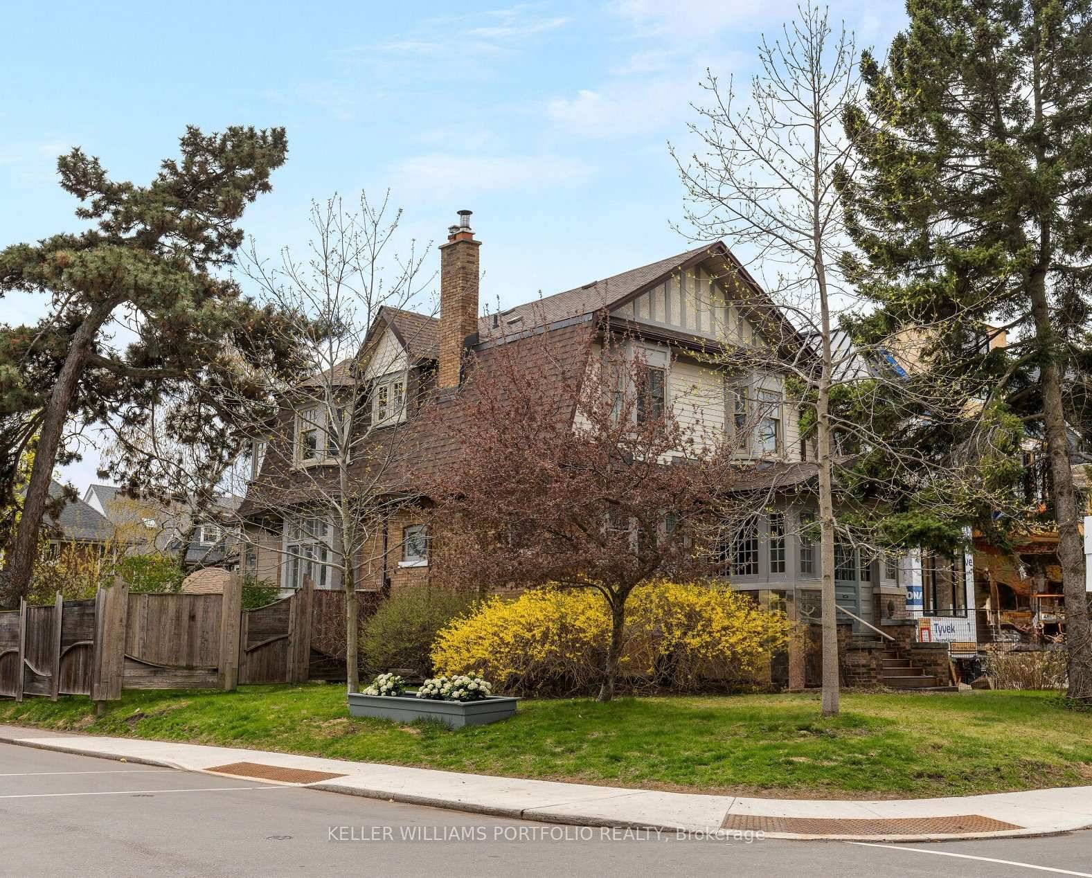 Welcome to 145 Westminster Ave !
