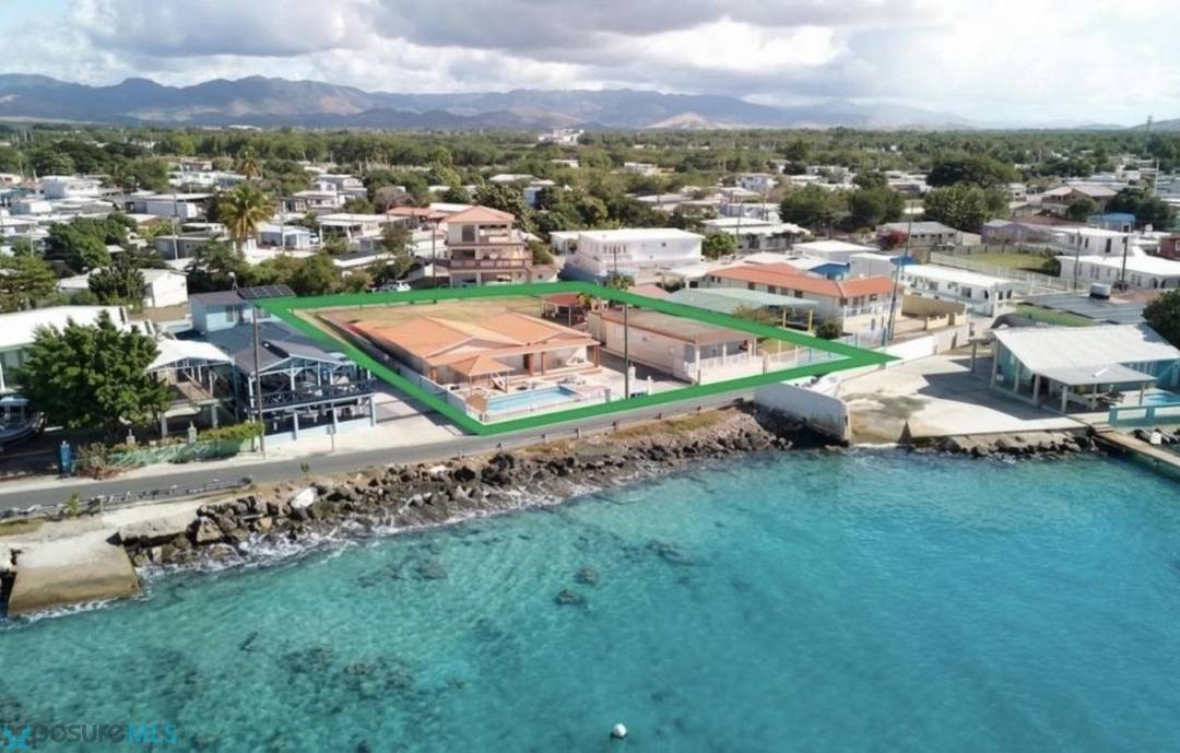 CALLE AA House Salinas